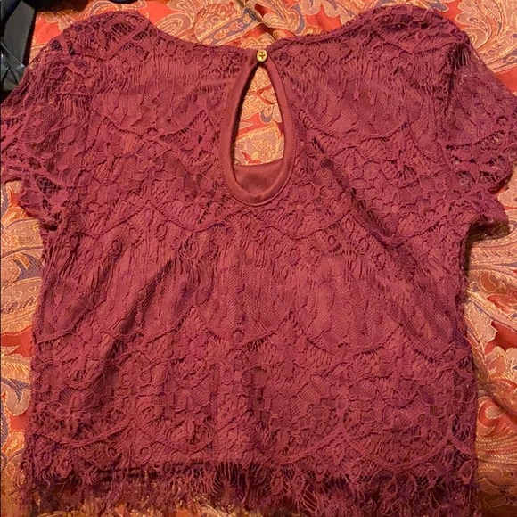 Top - Picture 2 of 2